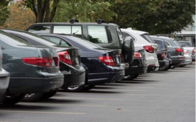 Pomoc drogowa i dalsze losy niesprawnego auta: jak wygląda pełny łańcuch decyzji